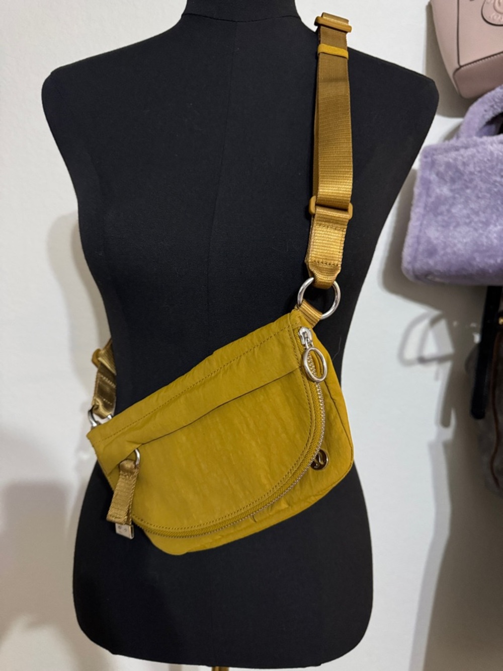 lululemon All Night Festival Bag *Micro 1.5L